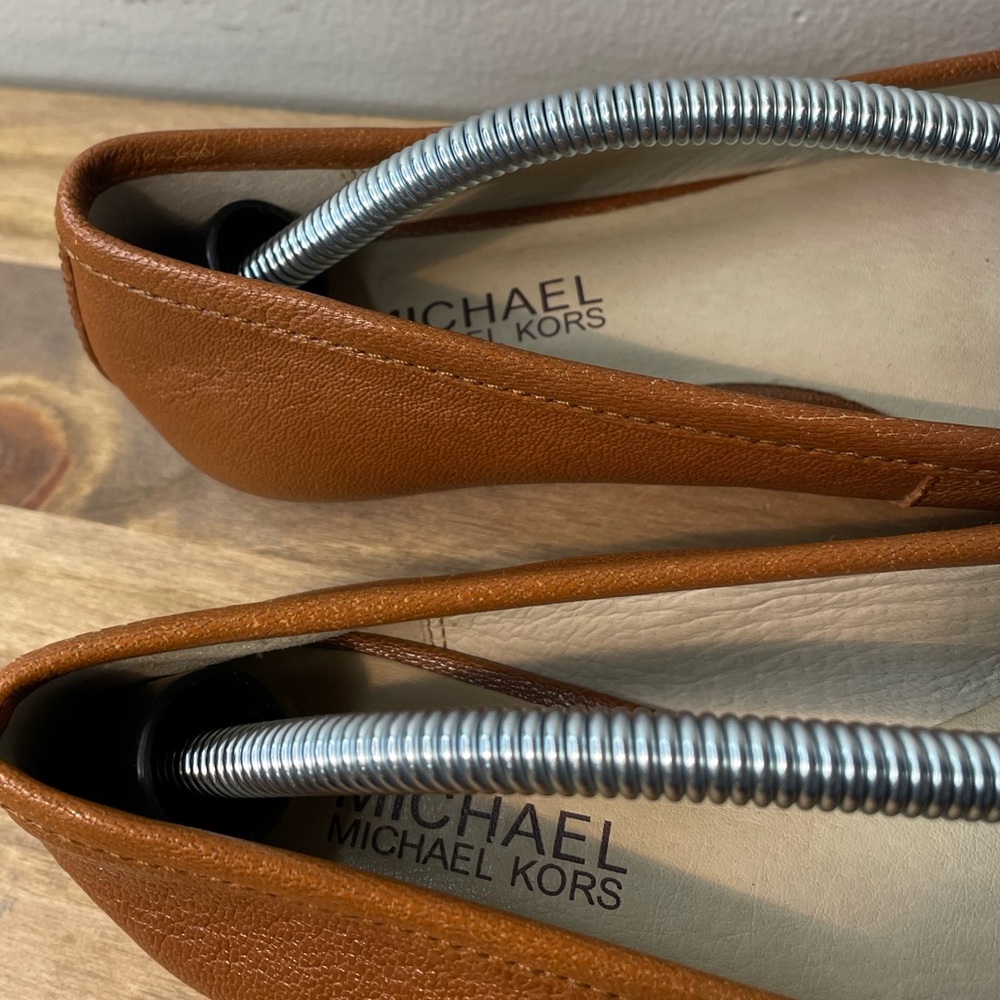 Michael Kors Brown Leather Ballet Flats Gold Buckle Accent SlipOn Womens Sz:6.5M - Picture 5 of 6